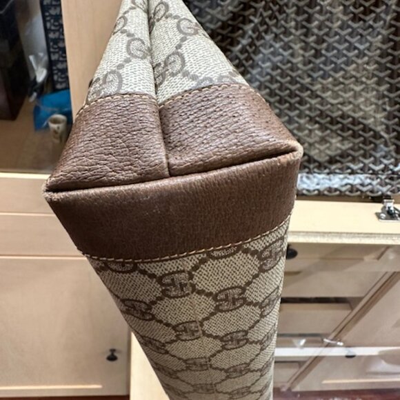 Share Show With @blockhart925 on 10-25 at 3:00 Ca Time GUCCI Bags GIVEEYY - Picture 11 of 13